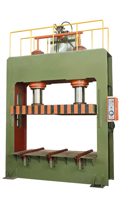 Hydraulische Sperrholz-Kaltpressmaschine für Holz